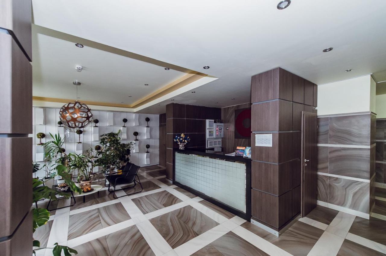 Apartment Apartments Kyiv *